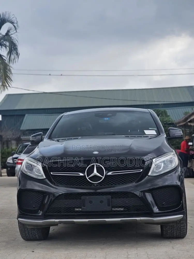 Mercedes-Benz GLE-Class 2017 Black