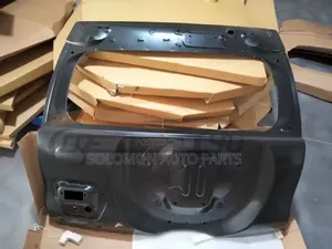 Toyota Prado 2018 2020 2022 Tail Gate or Boot Available