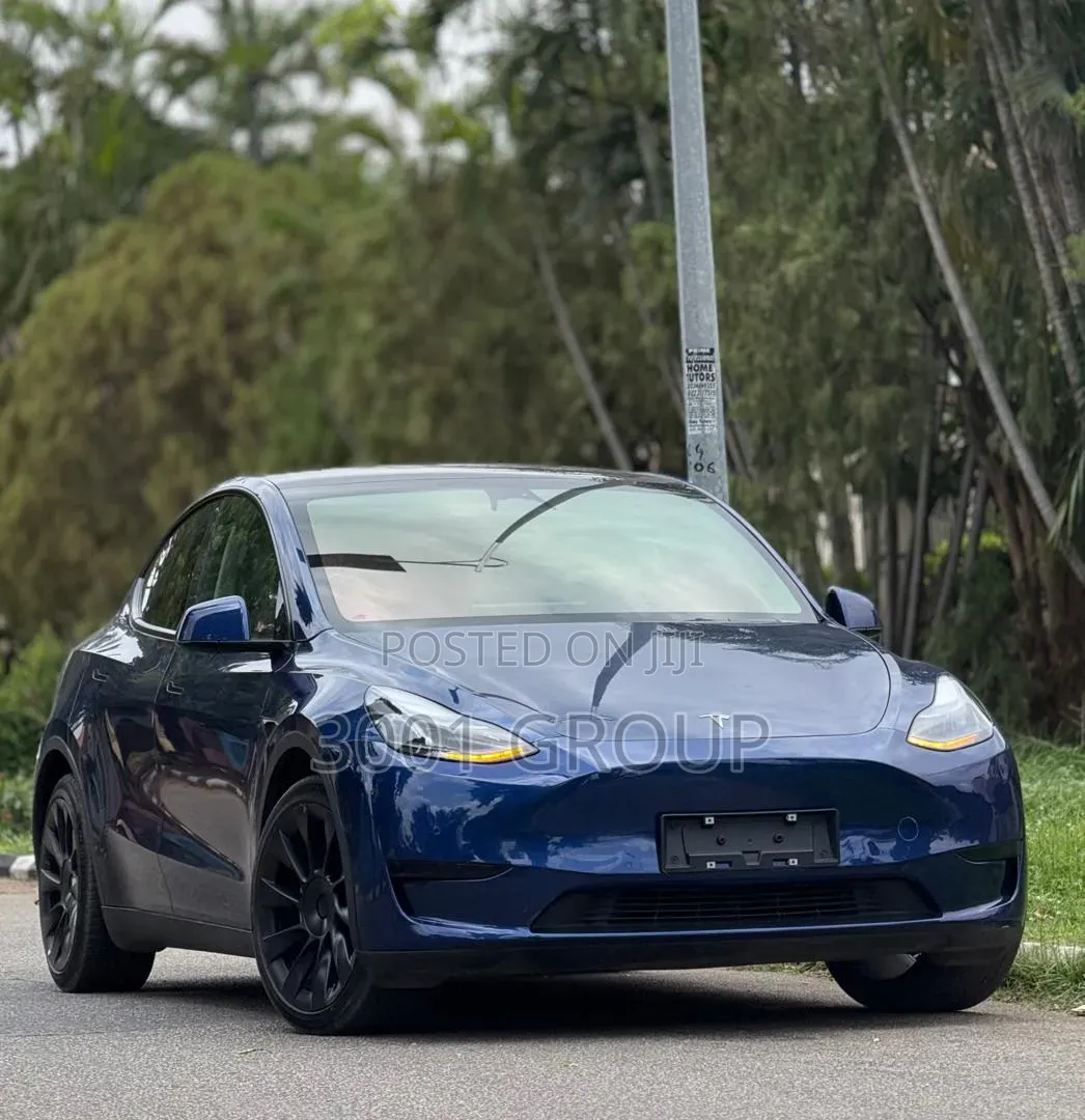 New Tesla Model Y 2023 Blue