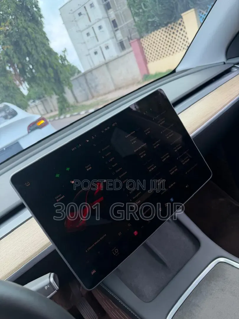 New Tesla Model Y 2023 Blue