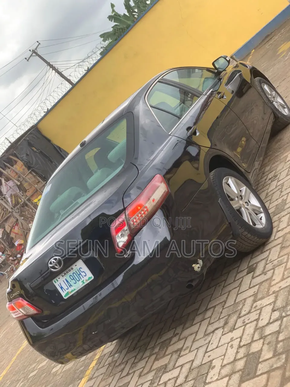 Toyota Camry LE 4dr Sedan (2.5L 4cyl 6AM) 2010 Black