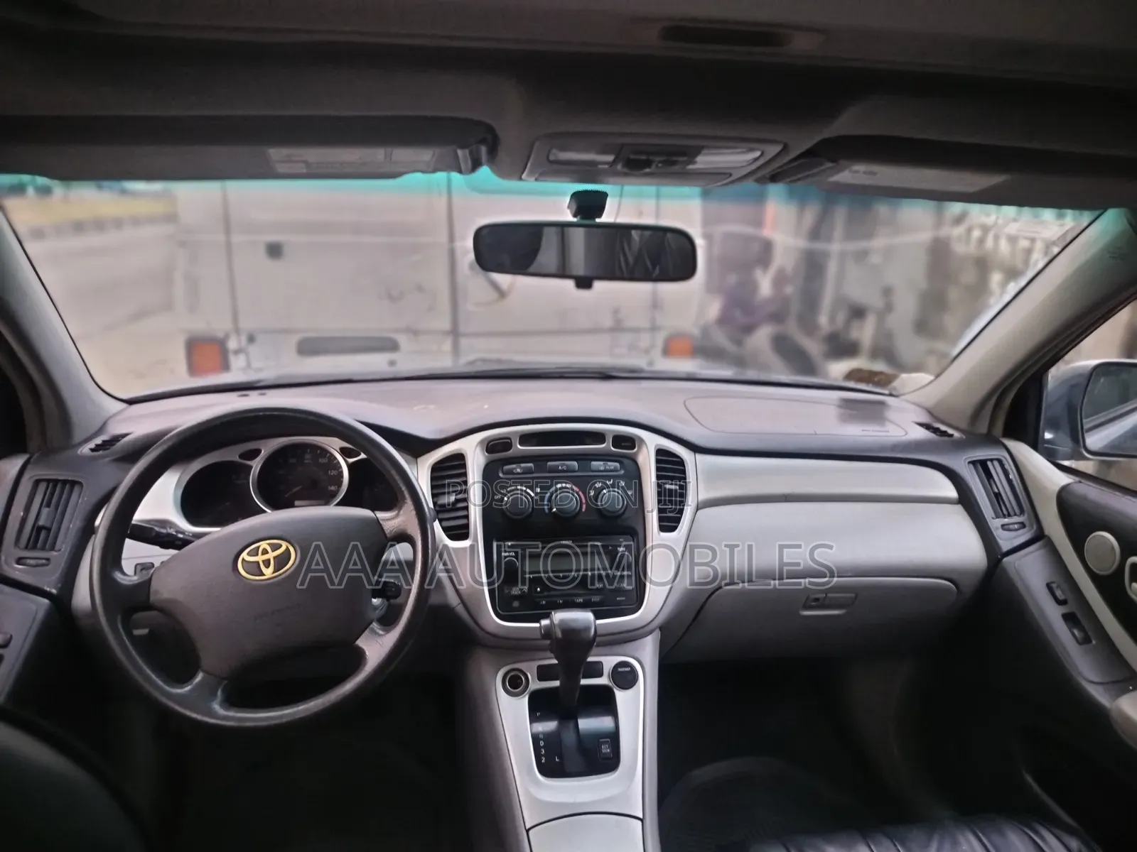 Toyota Highlander 2005 Gray