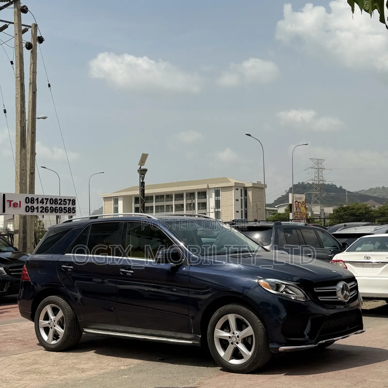 Mercedes-Benz GLE-Class GLE 350d 4MATIC 2017 Blue
