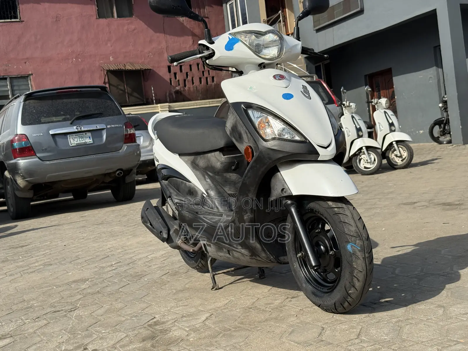 Kymco 2018 White