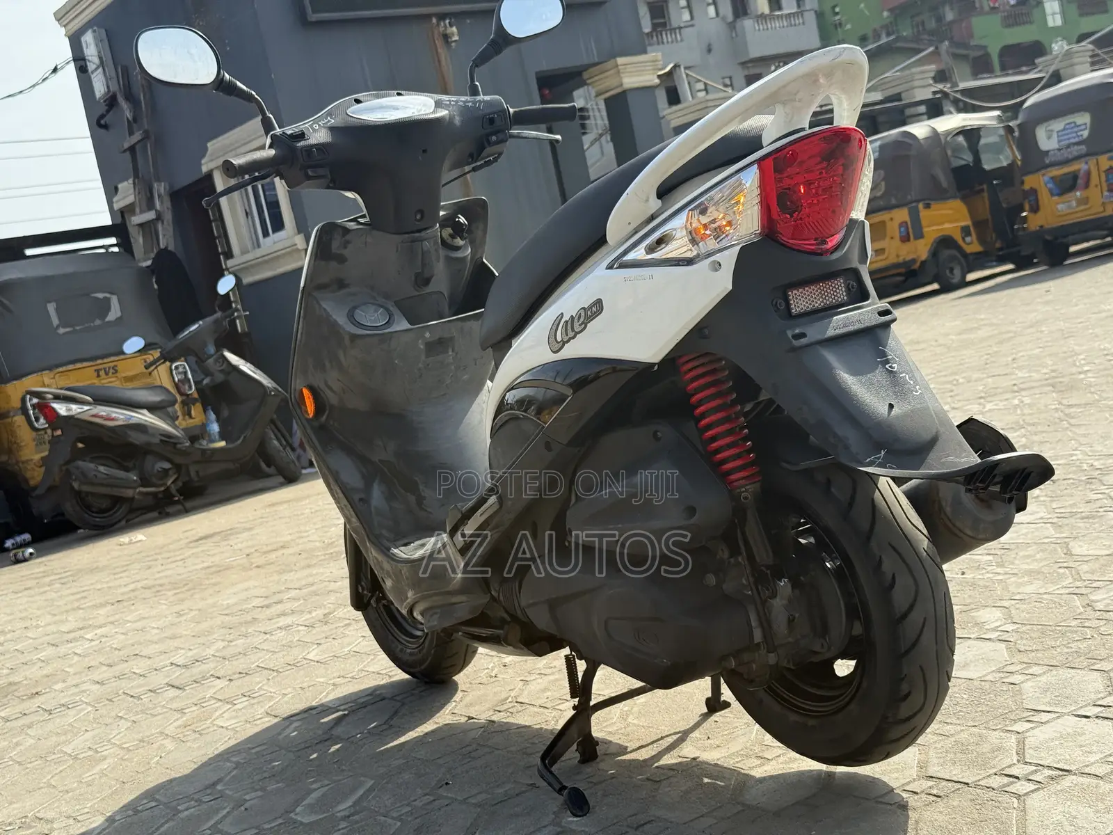 Kymco 2018 White
