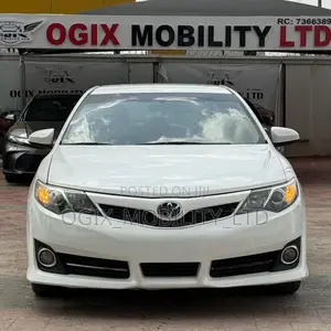 Toyota Camry 2014 White