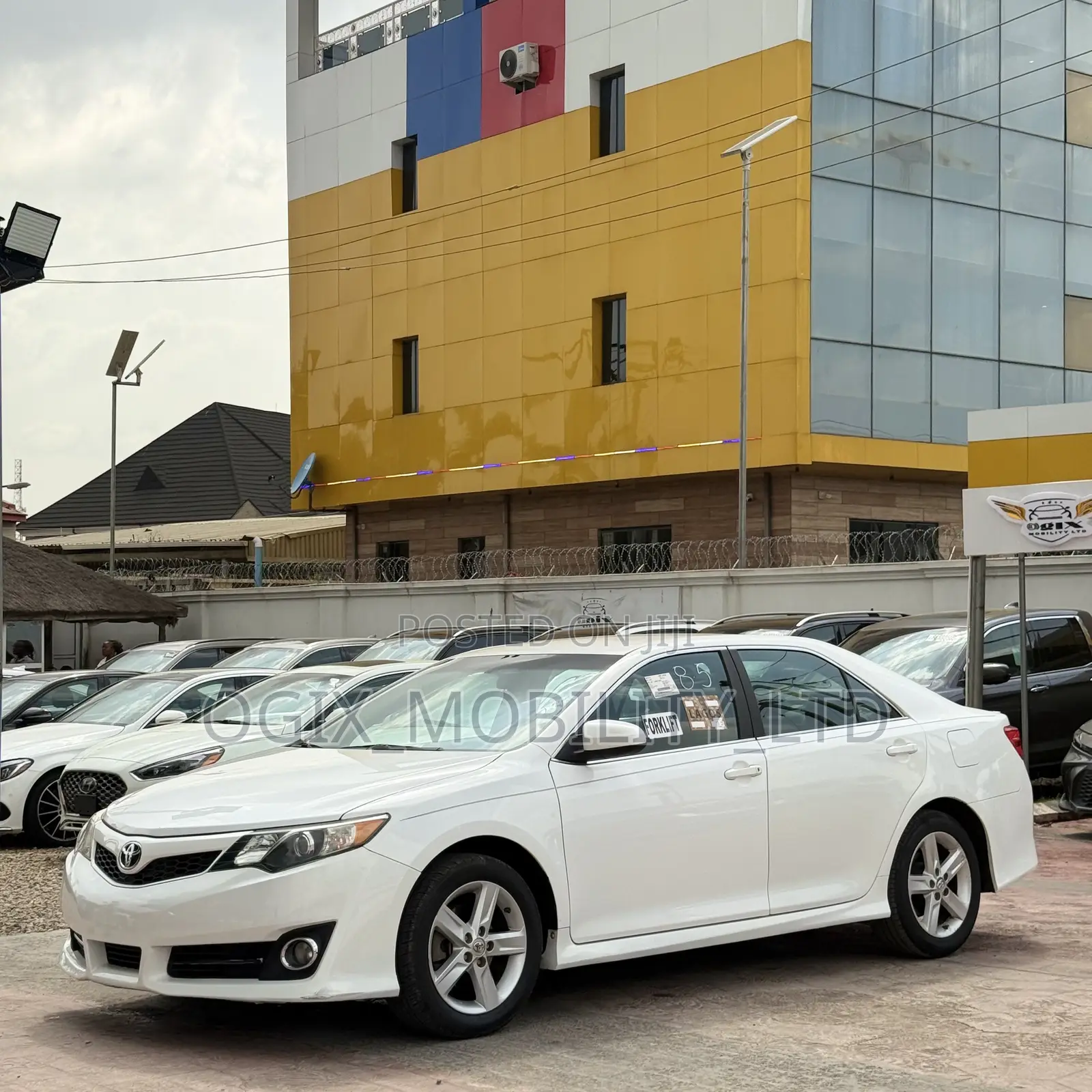 Toyota Camry 2014 White