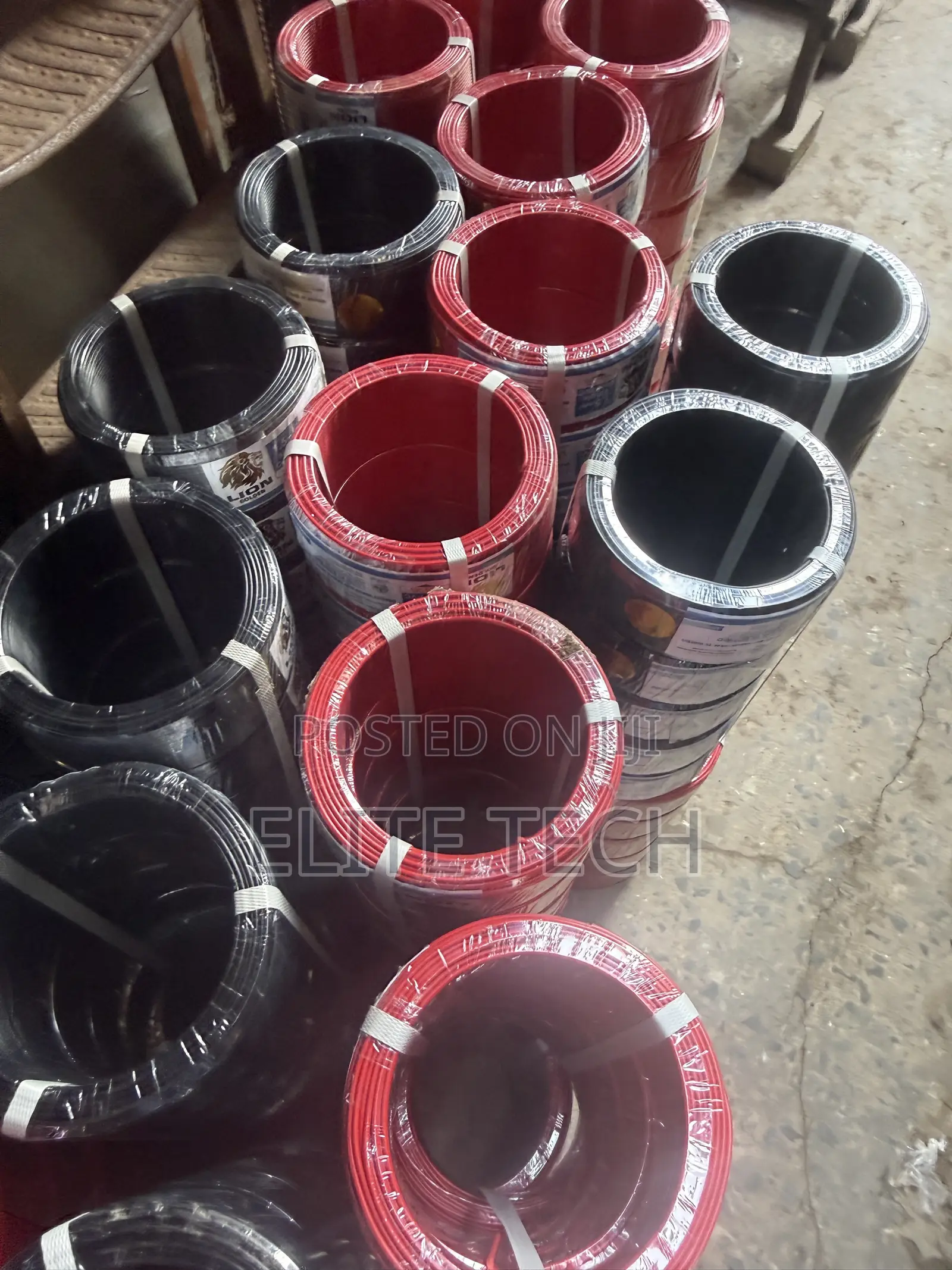 2.5mm Single Core Pure Copper Building Wire (100m Roll)⁠
