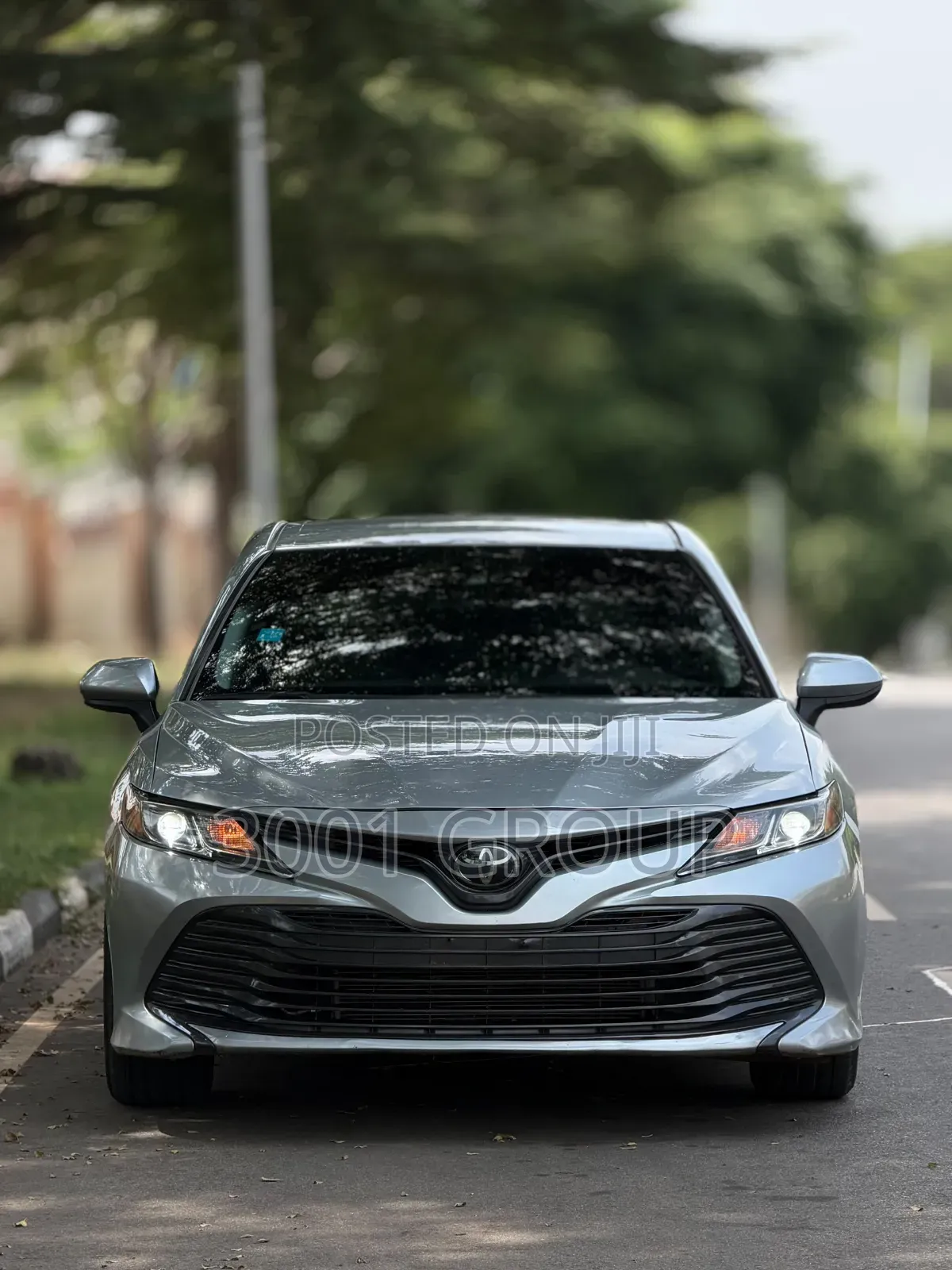 Toyota Camry 2020 Silver
