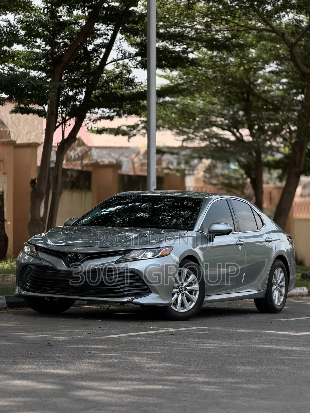 Toyota Camry 2020 Silver