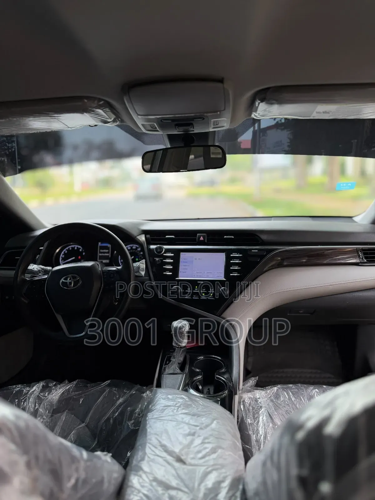 Toyota Camry 2020 Silver