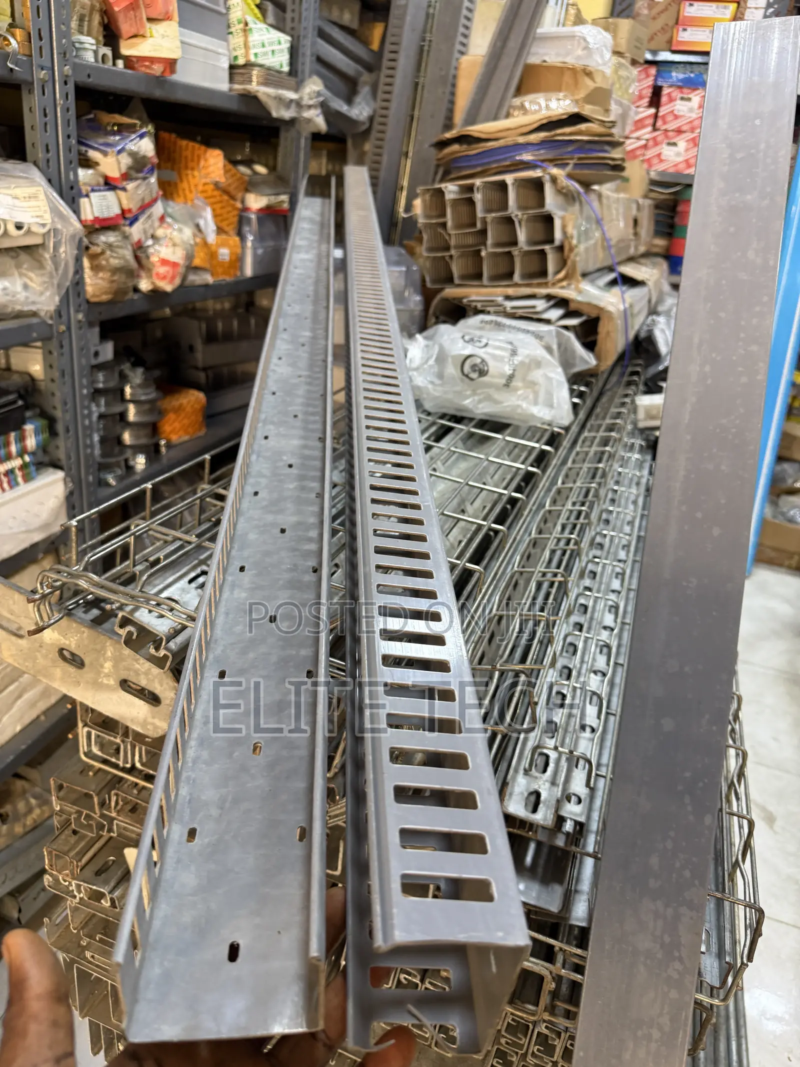 Heavy Duty PVC Panel Trunking Cable Management Channel -