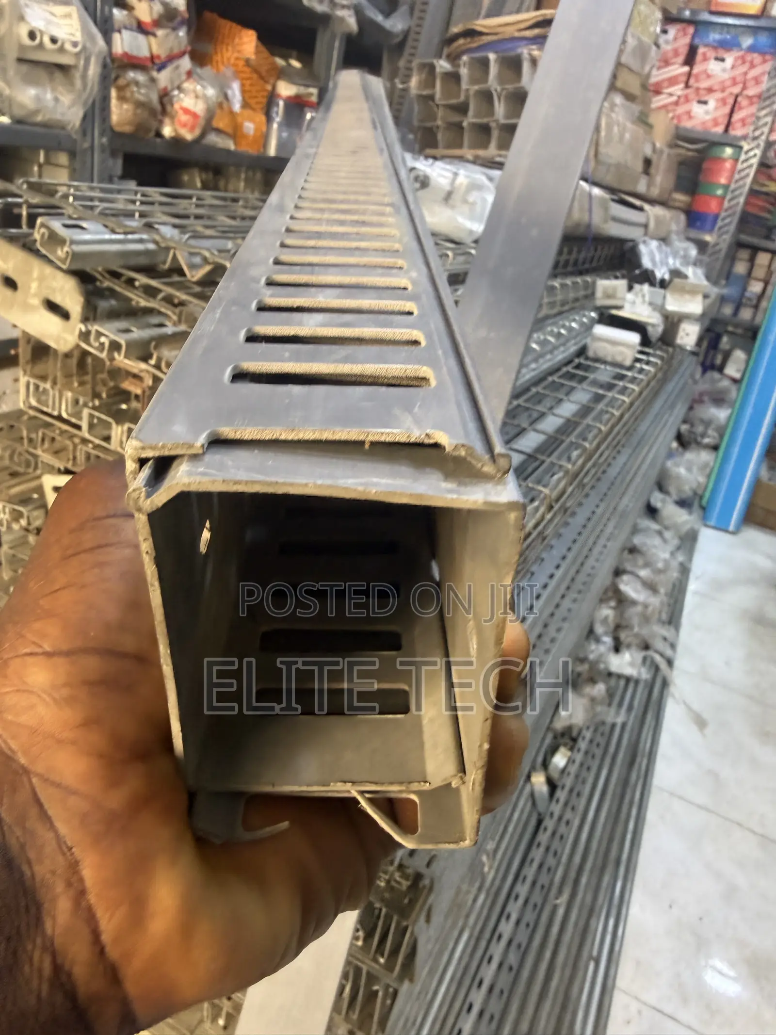 Heavy Duty PVC Panel Trunking Cable Management Channel -