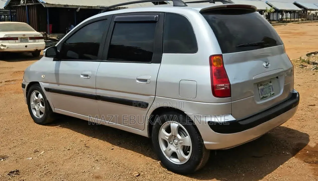 Hyundai Matrix 1.6 GLS 2009 Silver