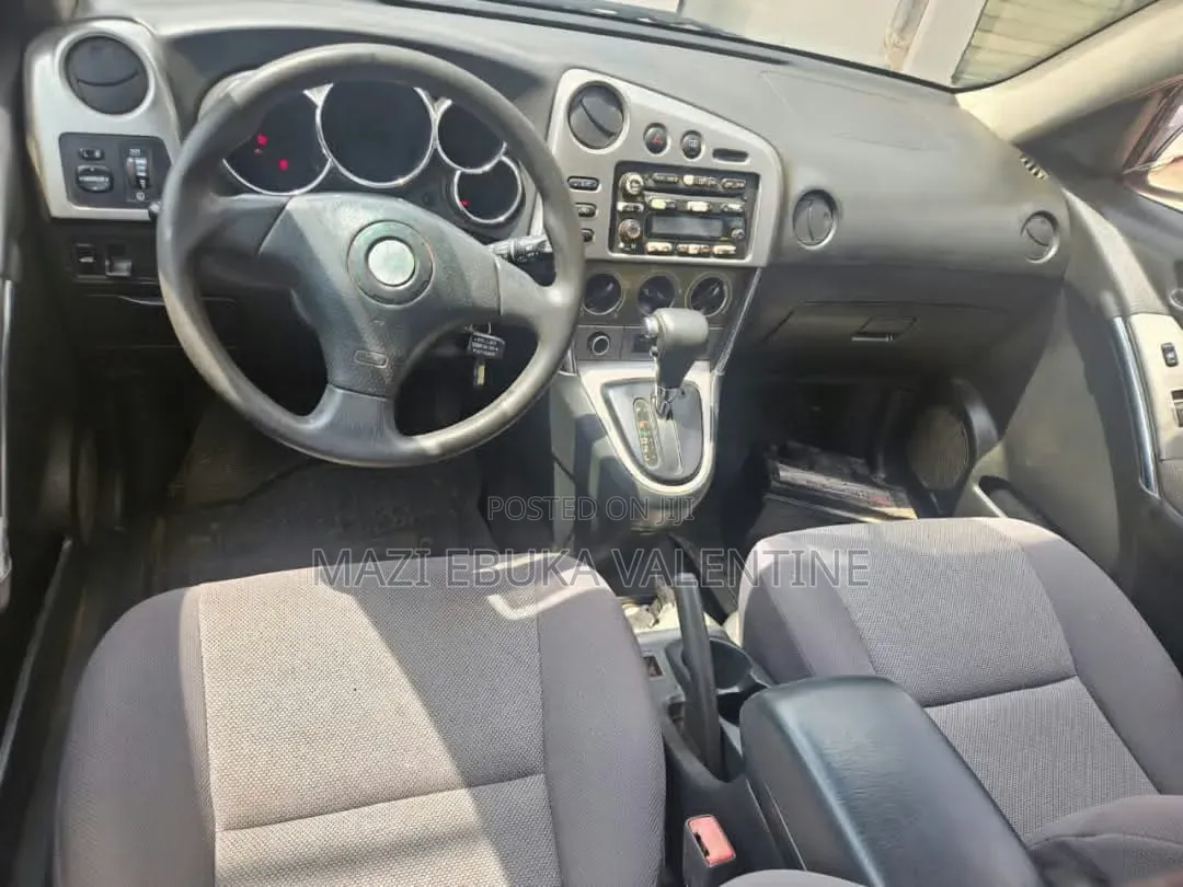 Pontiac Vibe Automatic 2004 Red