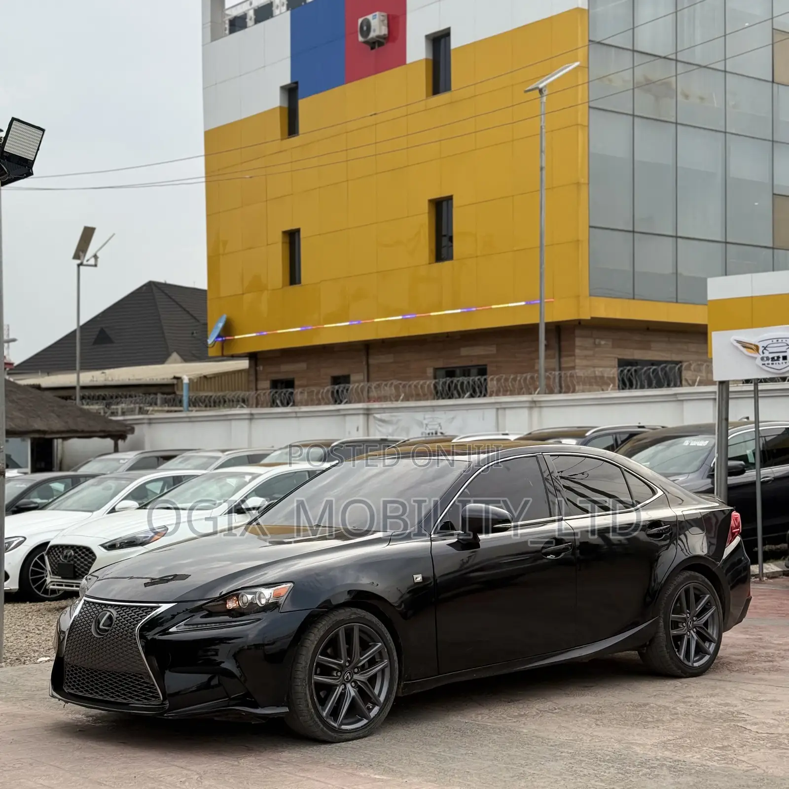Lexus IS 2015 Black