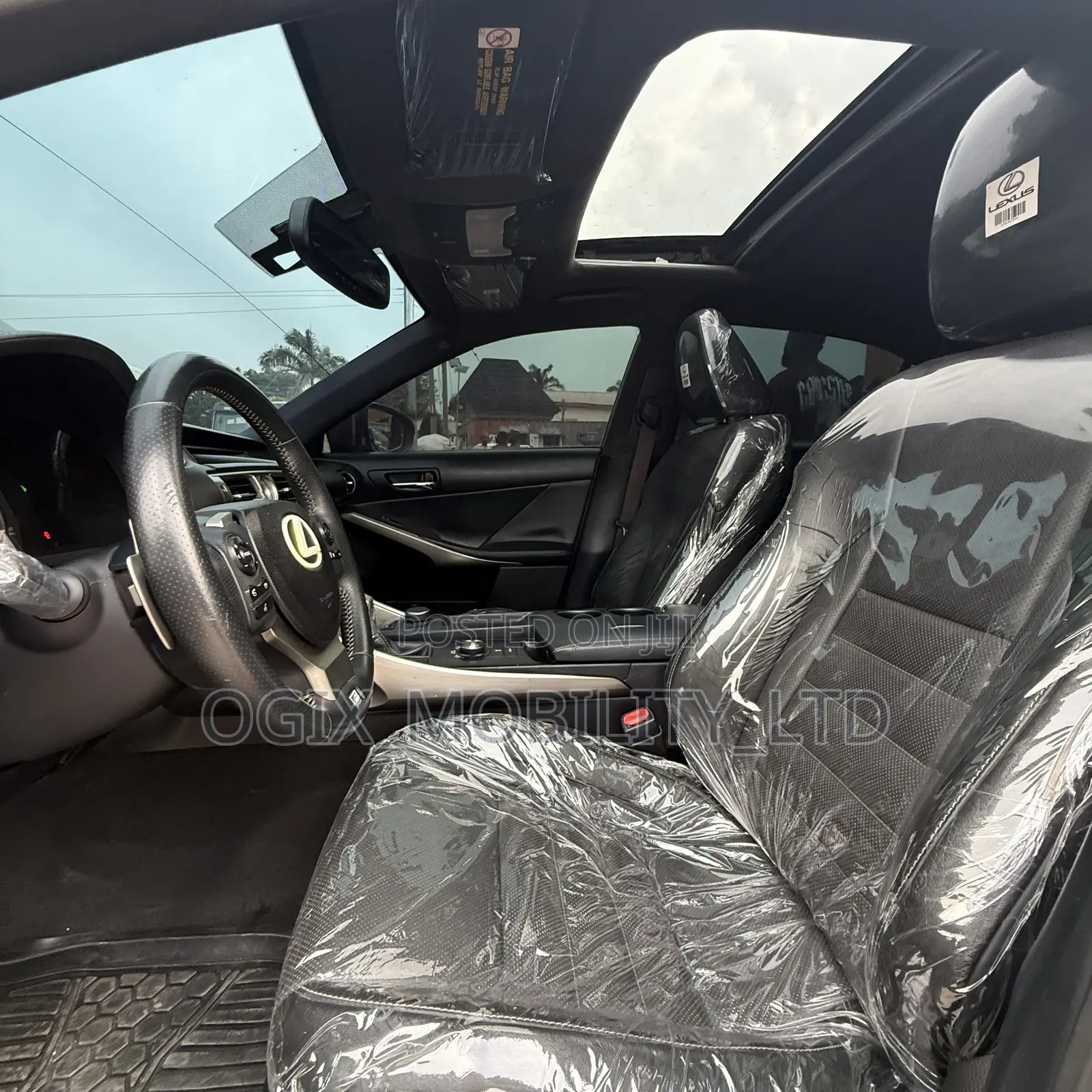 Lexus IS 2015 Black