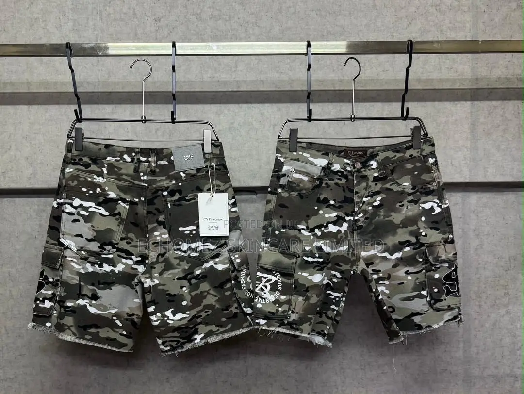 Short Jeans