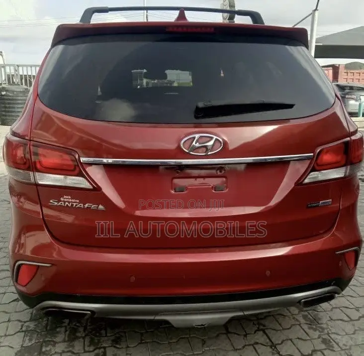 Hyundai Santa Fe SE Ultimate AWD 2017 Red