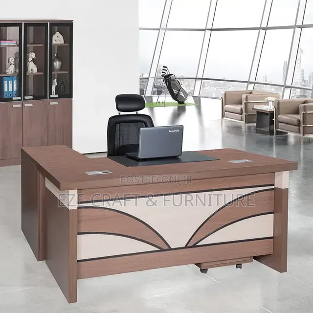 1.6meters Yifaa Executive Office Table
