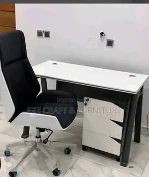 1.2meters Metal Leg Office Table
