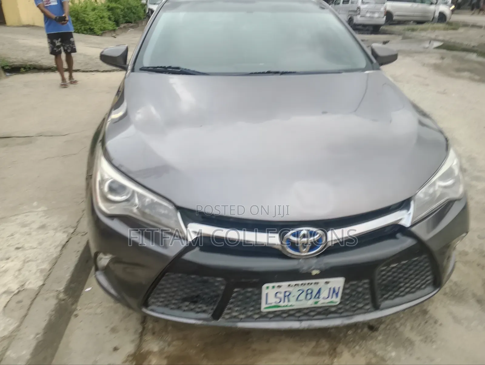 Toyota Camry SE 4dr Sedan (2.5L 4cyl 6A) 2015 Gray