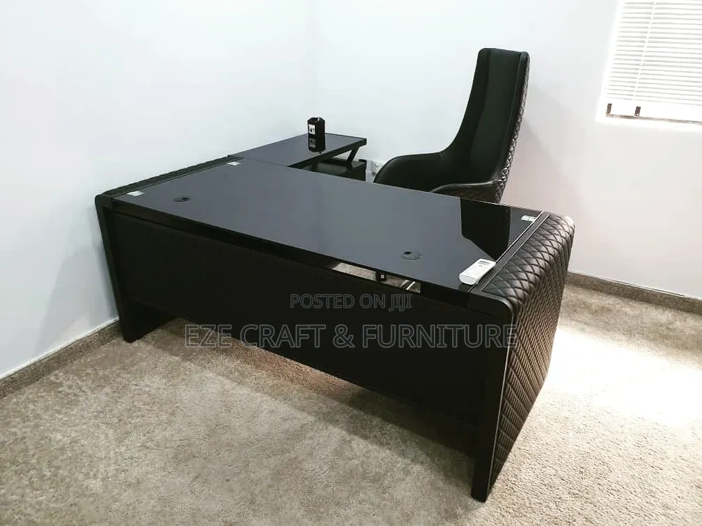 1.6meters Black Leather and Glass Top Executive Table