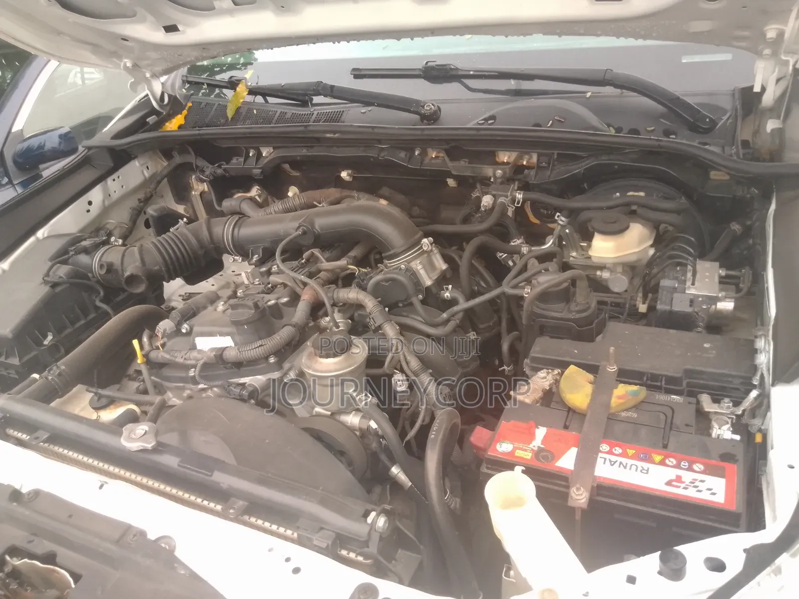 Toyota Hilux SR5+ 4x4 2019 White