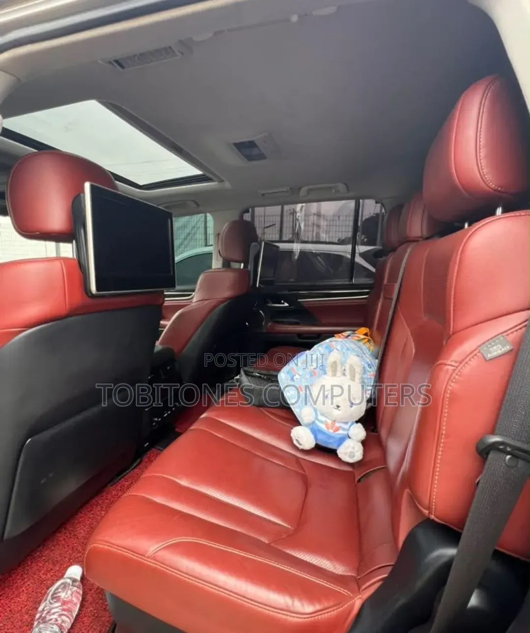 Lexus LX 570 (5 seats) AWD 2017 Gold