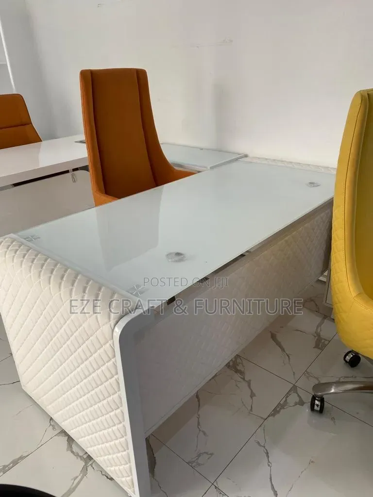 White 1.6meters Executive Glass Top Office Table
