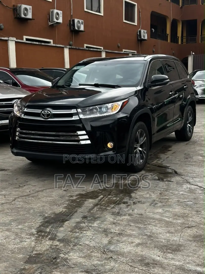 Toyota Highlander XLE V6 4x4 (3.5L 6cyl 6A) 2016 Black