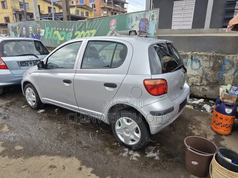 Toyota Yaris 2005 Silver