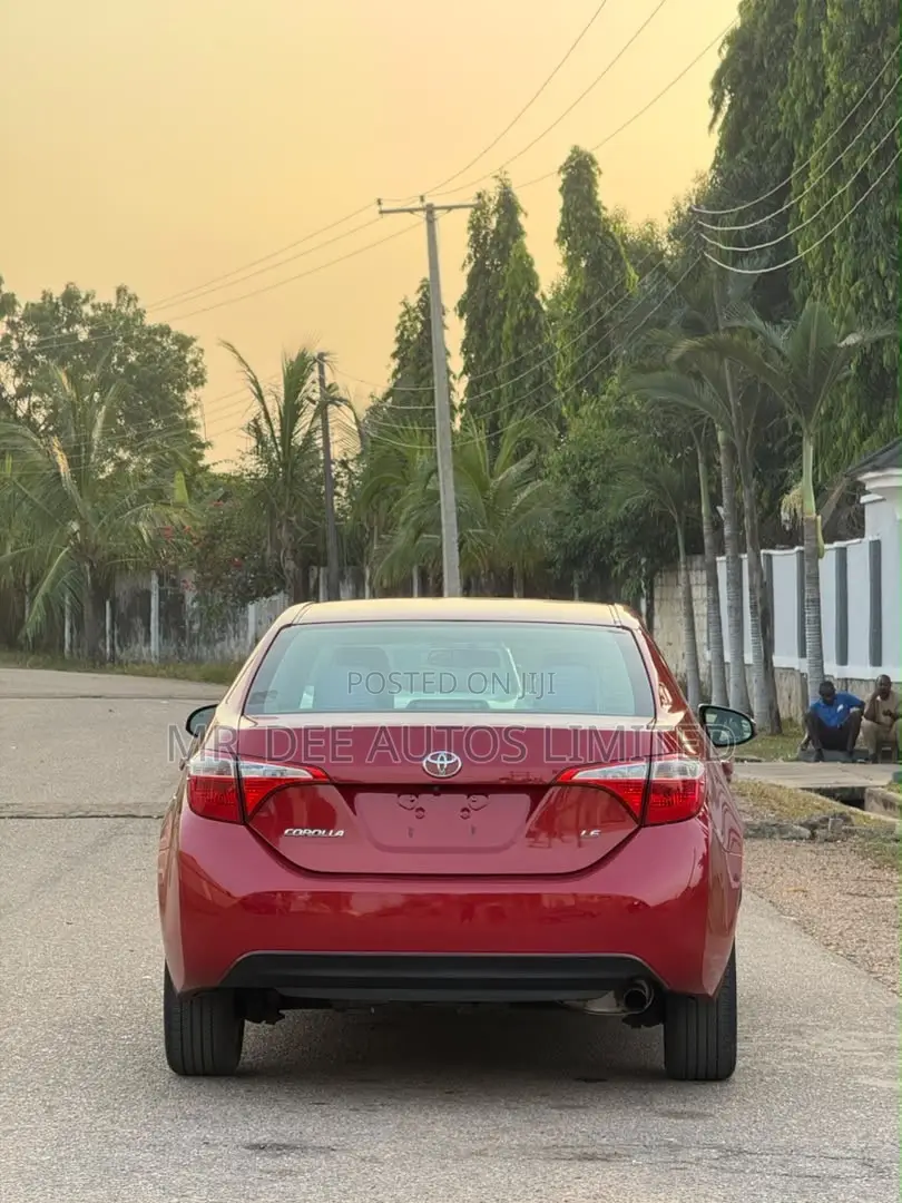 Toyota Corolla 2016 Red