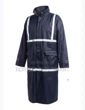 Heavy-Duty Waterproof Polyester Raincoat
