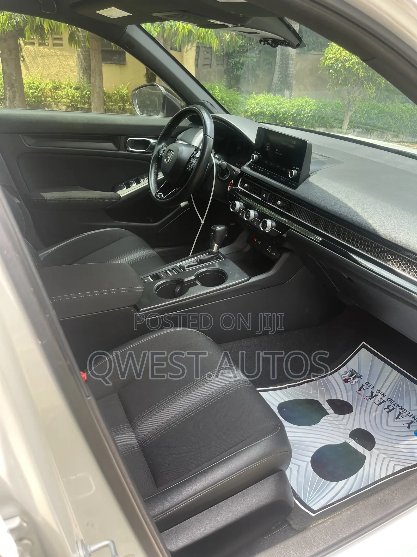 Honda Civic 2021 White