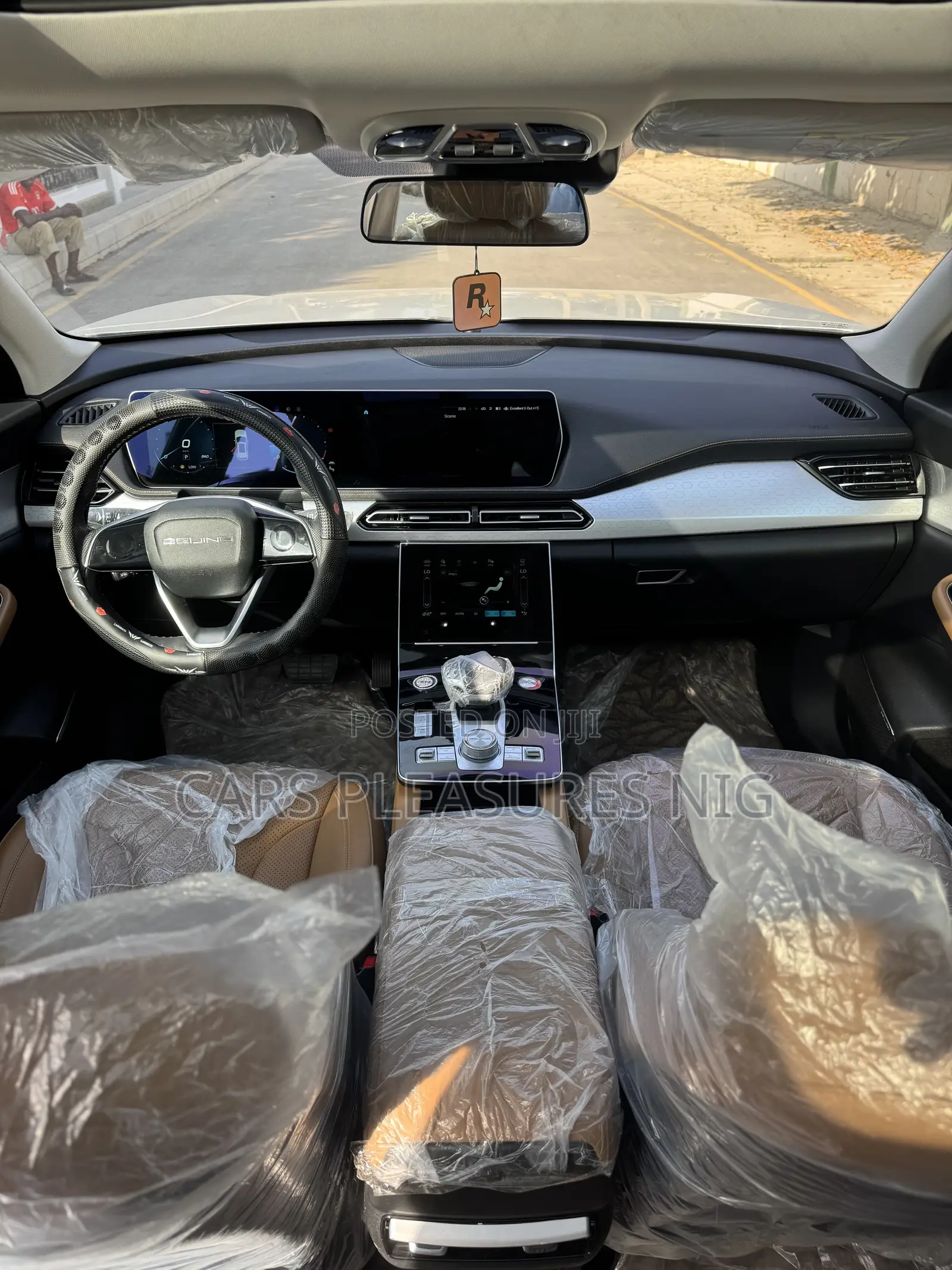 New BAIC Beijing X7 2025 Gold