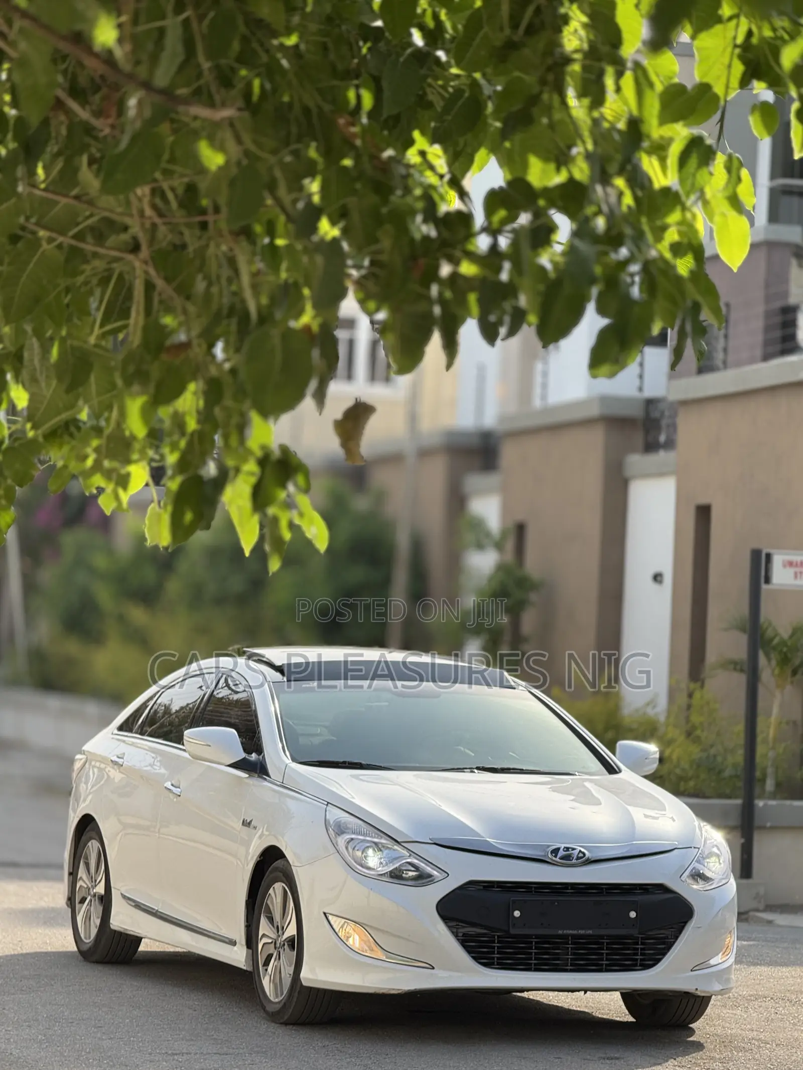 Hyundai Sonata 2013 White