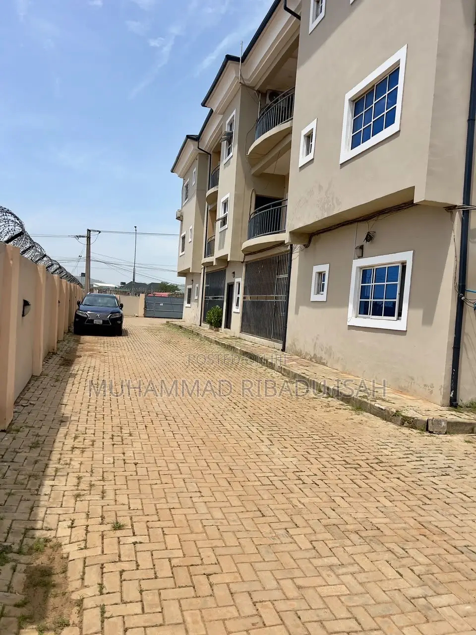 3bdrm Block of Flats in Katampe Main for rent