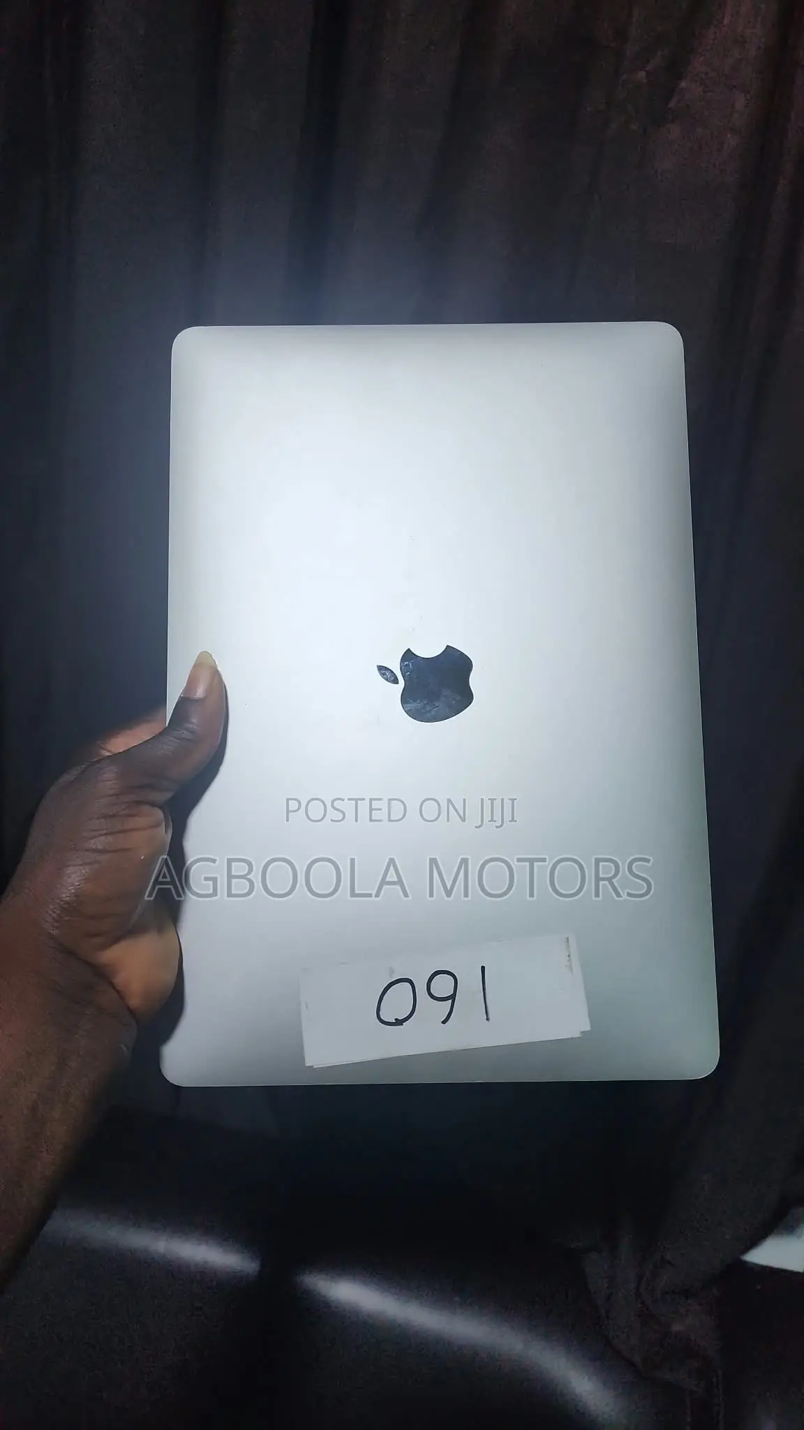 New Laptop Apple MacBook Pro 2017 8GB Intel Core i5 HDD+SSD 128GB