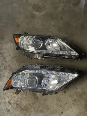 Headlight 2015 Es350