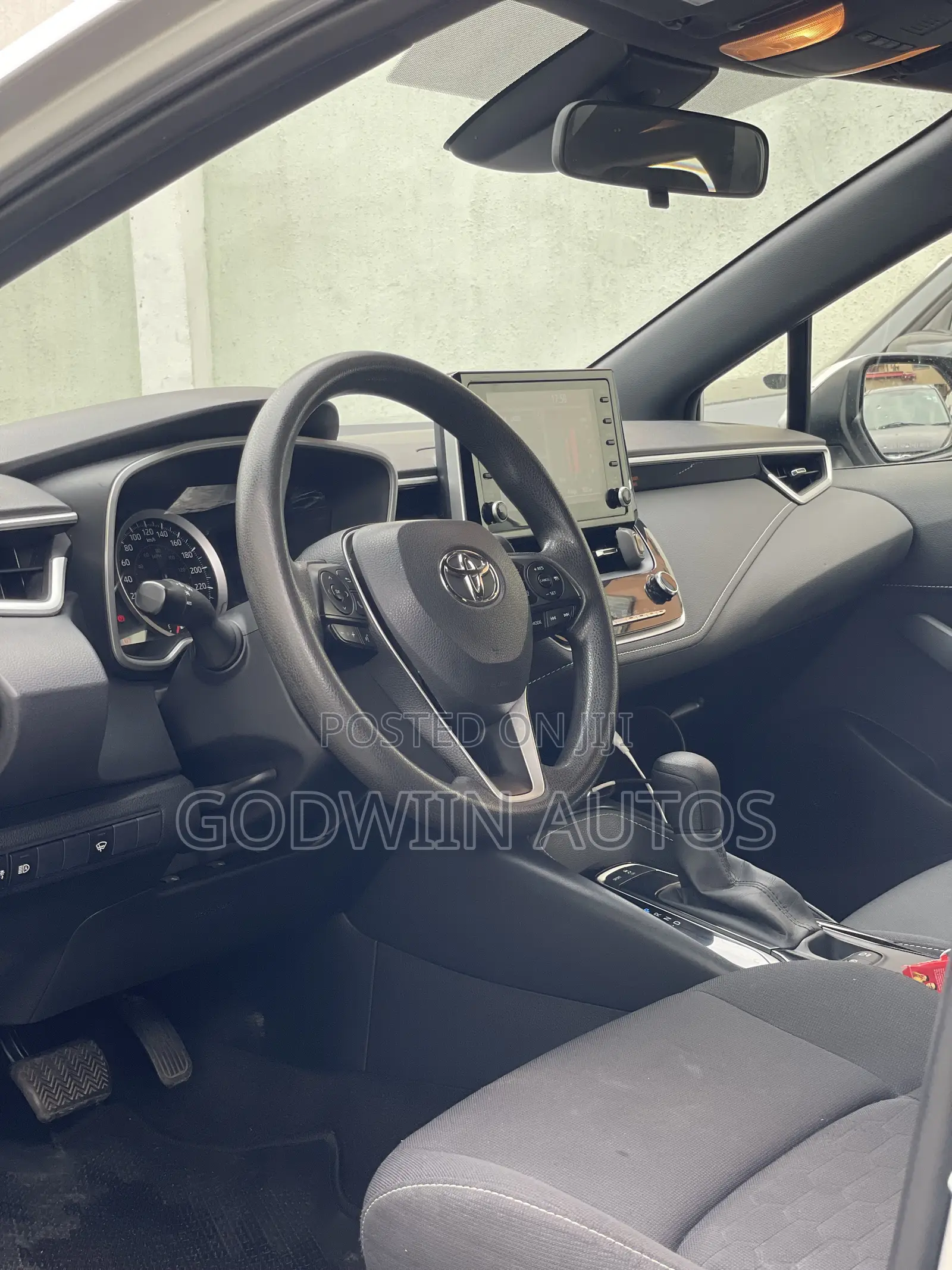Toyota Corolla APEX SE 2022 Silver