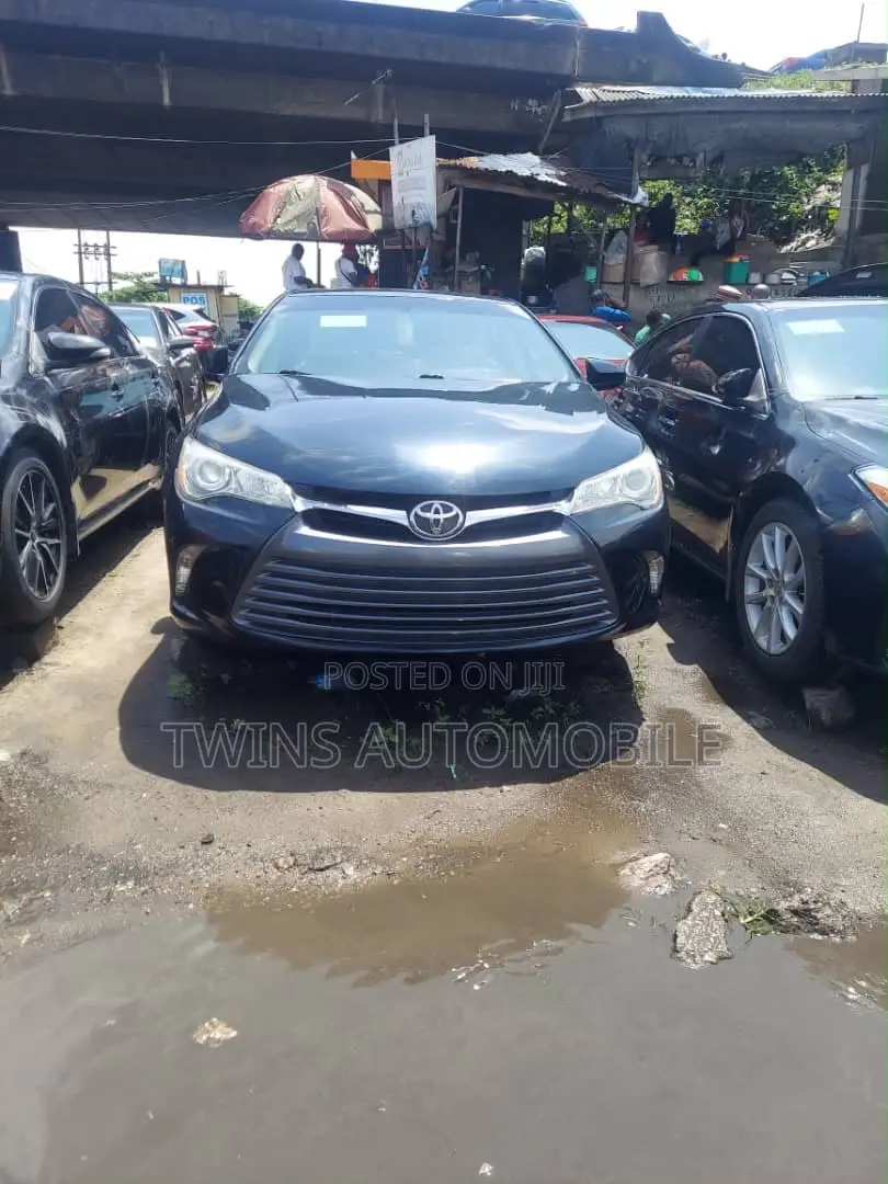 Toyota Camry LE 4dr Sedan (2.5L 4cyl 6A) 2016 Black