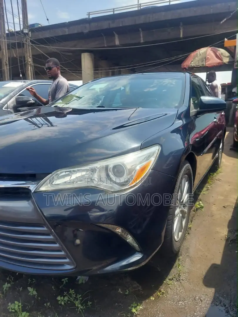 Toyota Camry LE 4dr Sedan (2.5L 4cyl 6A) 2016 Black
