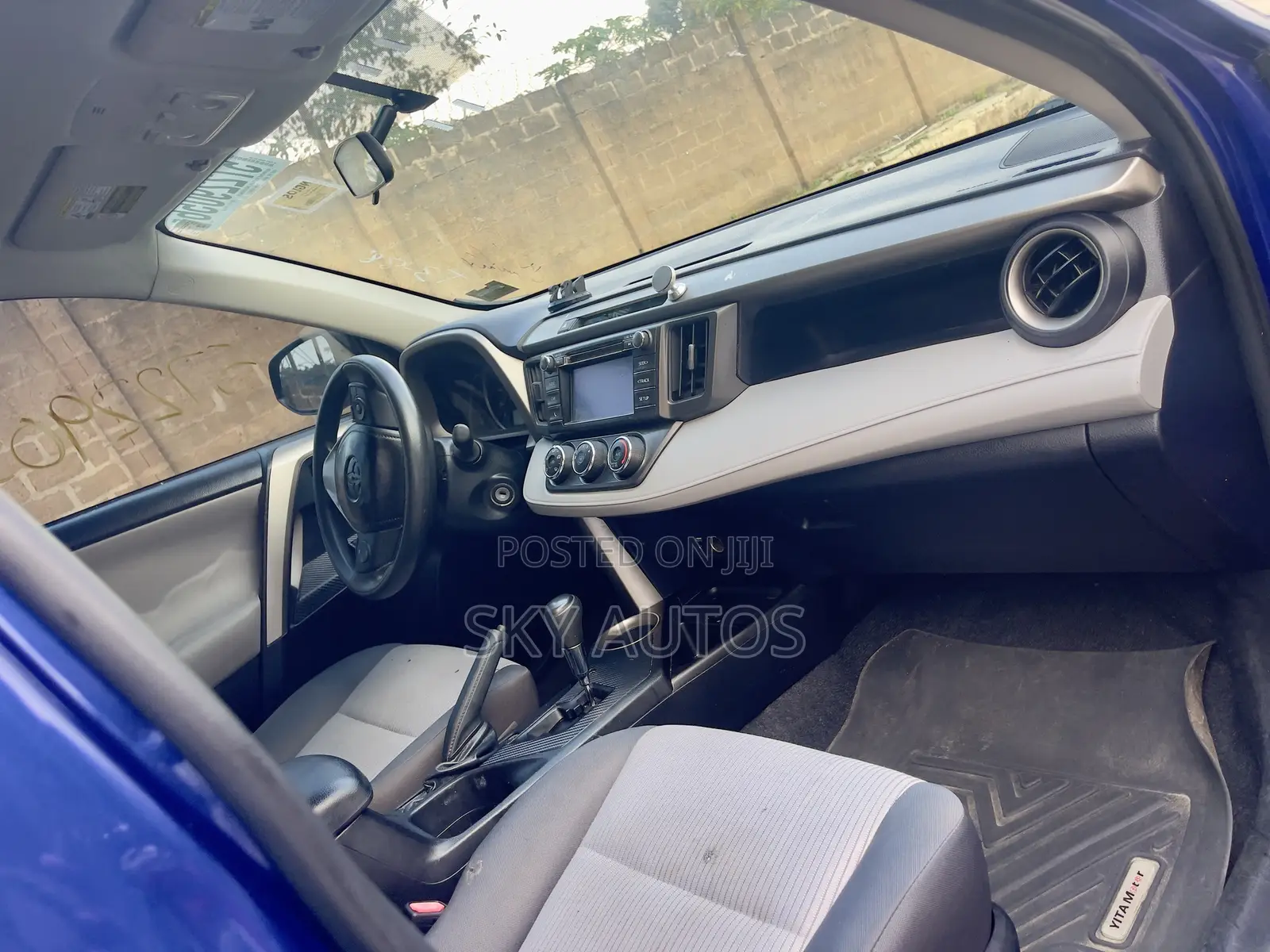 Toyota RAV4 LE 4dr SUV AWD (2.5L 4cyl 6A) 2014 Blue