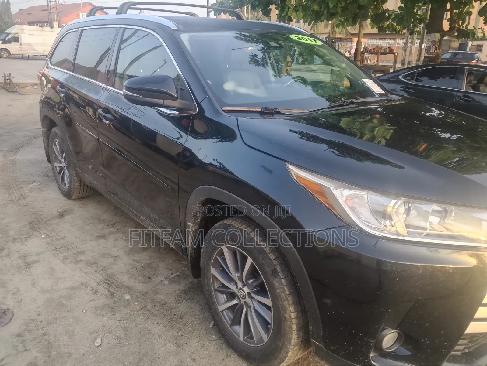 Toyota Highlander XLE 4x4 V6 (3.5L 6cyl 8A) 2017 Black