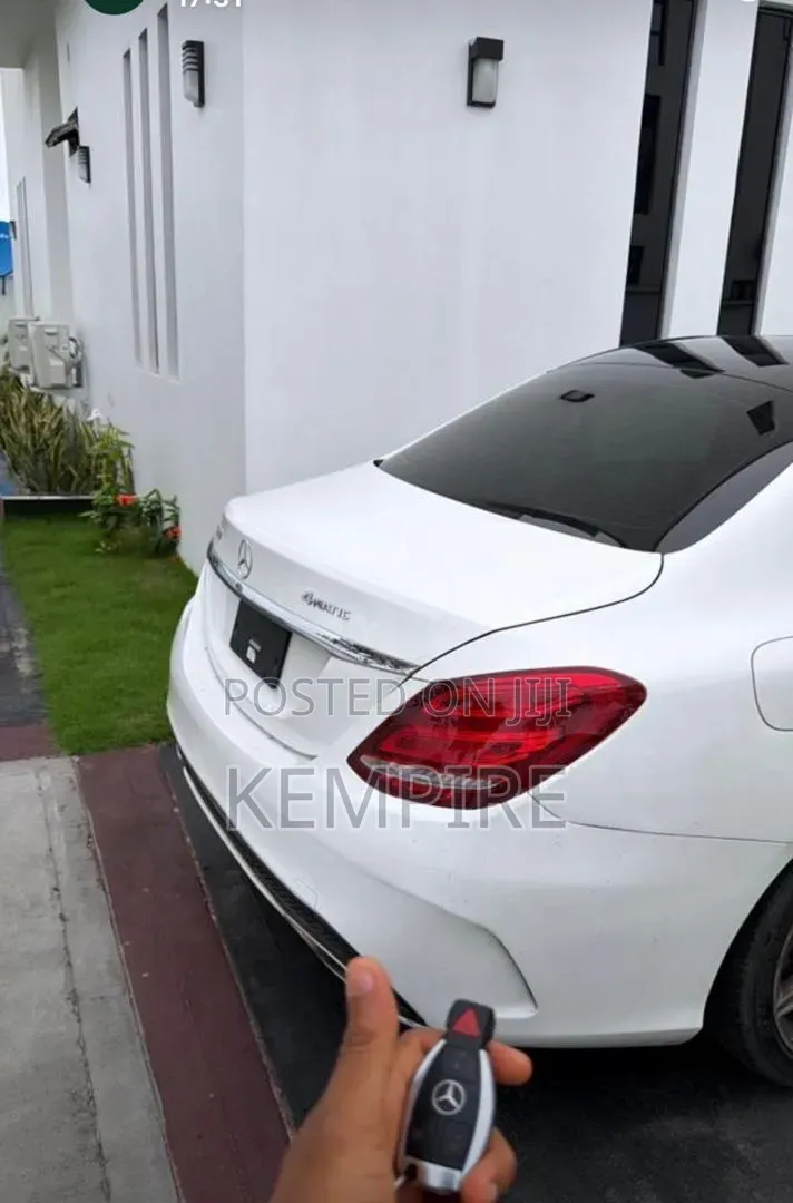 Mercedes-Benz C400 2017 White