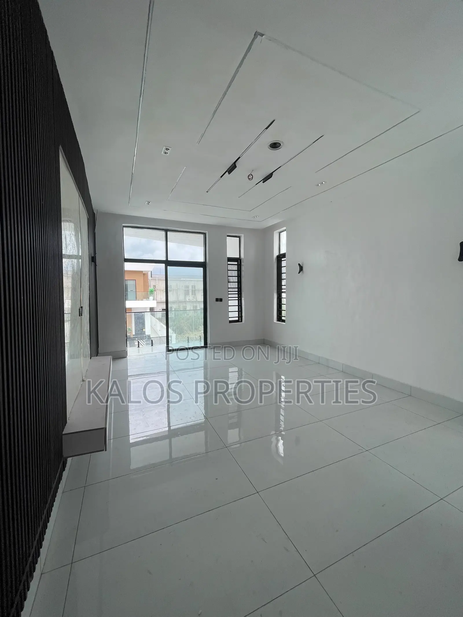 5bdrm Duplex in Ajah for sale