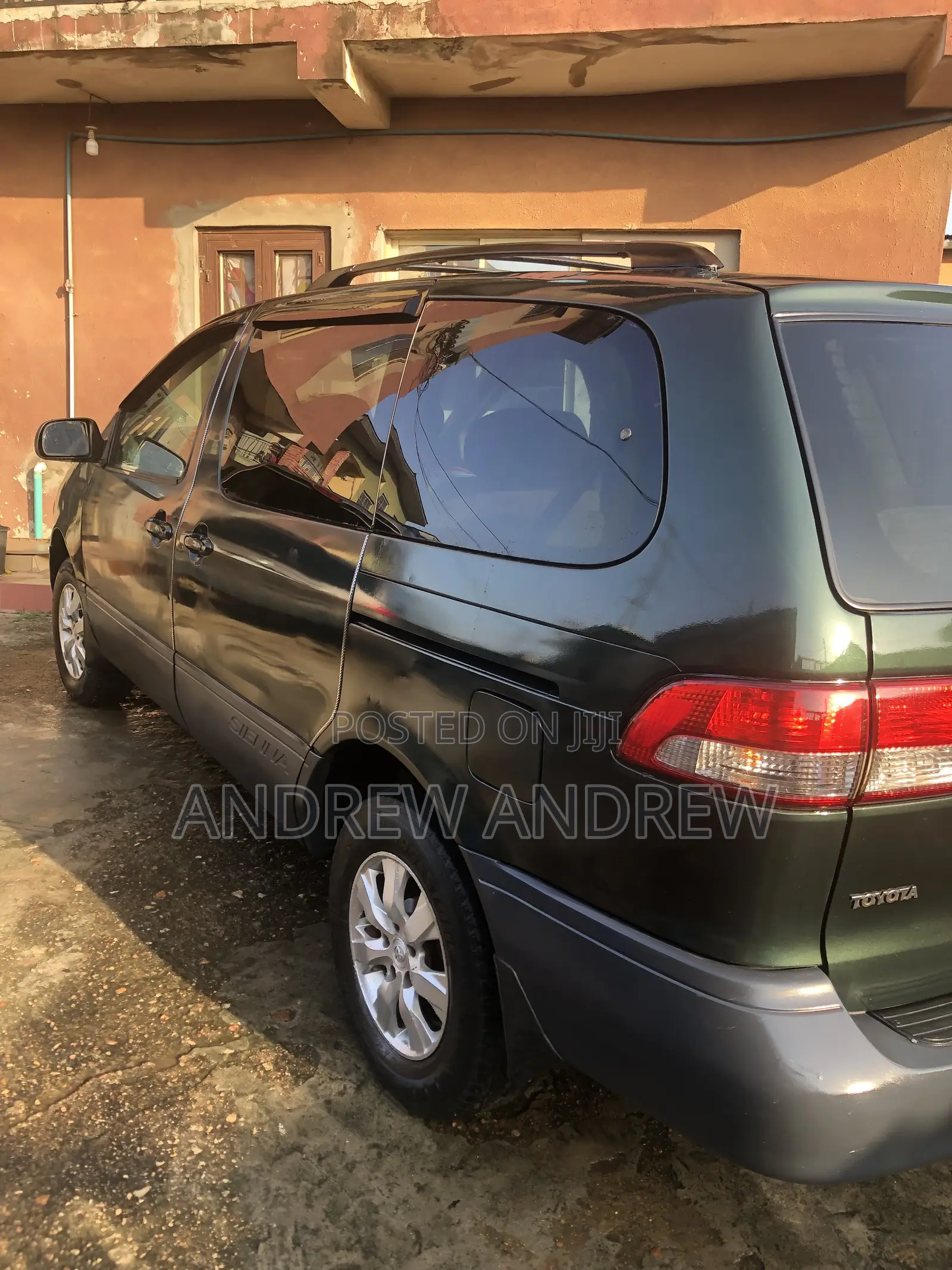 Toyota Sienna 2002 Green