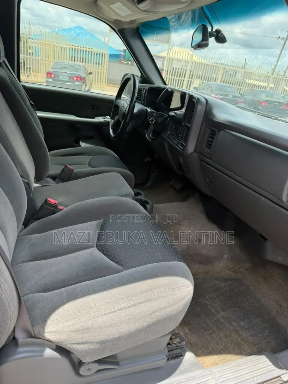Chevrolet Avalanche 2005 Brown