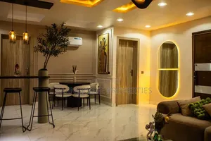 Furnished 3bdrm Apartment in Ikate for sale